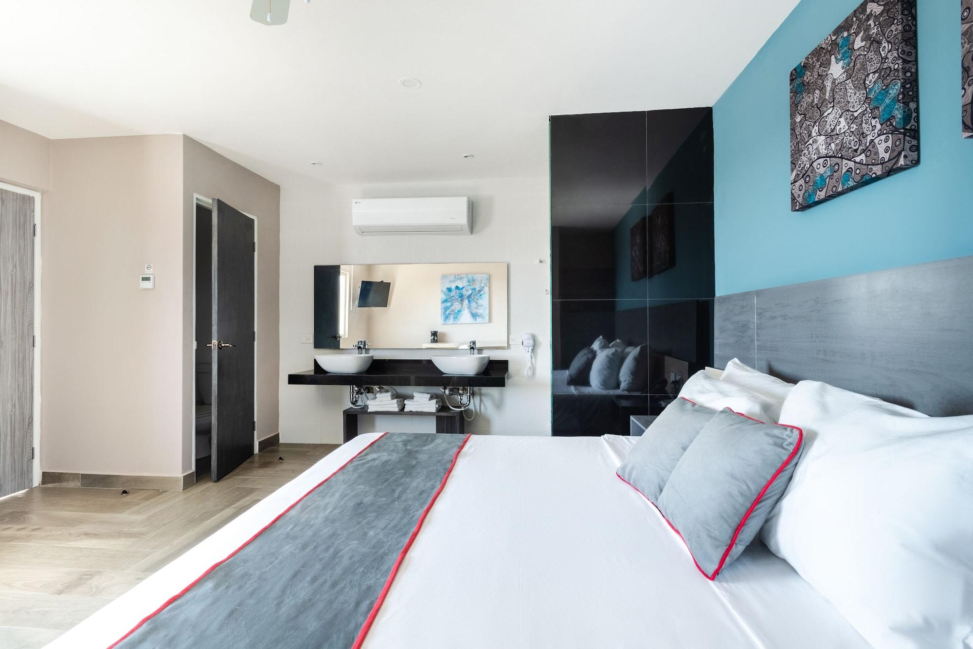 Bfh Attraction Deluxe Hotel Playa del Carmen Exterior photo